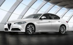 Alfa Romeo Giulia 2016 года